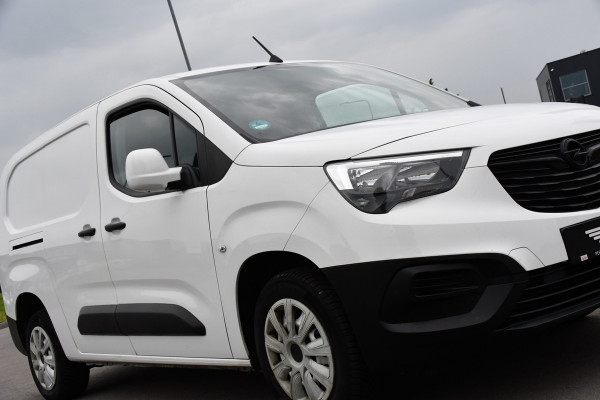 Opel Combo 1.5D L2H1 Edition Camera, Cruise, Carplay, 102pk, Trekhaak, Multimedia, Uniek!