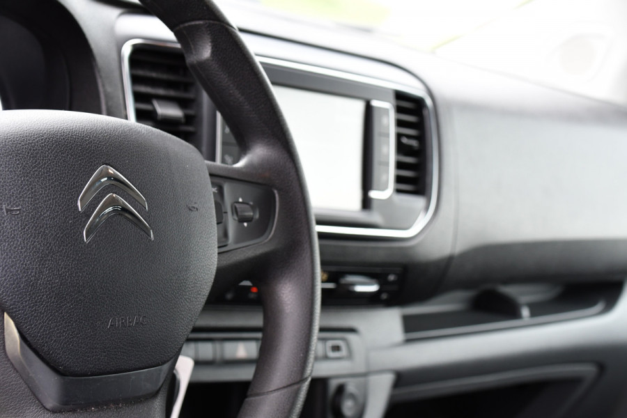 Citroën Jumpy 2.0 BlueHDI 180 DC Black Edition Adaptieve Cruise, Camera, Carplay, 177pk, Head-up, 2 x Schuifdeur, Clima, Multimedia, Automaat, Trekhaak, Uniek!