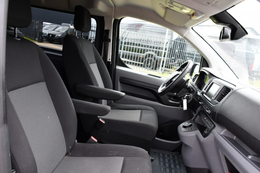 Citroën Jumpy 2.0 BlueHDI 180 DC Black Edition Adaptieve Cruise, Camera, Carplay, 177pk, Head-up, 2 x Schuifdeur, Clima, Multimedia, Automaat, Trekhaak, Uniek!