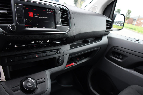 Citroën Jumpy 2.0 BlueHDI 180 DC Black Edition Adaptieve Cruise, Camera, Carplay, 177pk, Head-up, 2 x Schuifdeur, Clima, Multimedia, Automaat, Trekhaak, Uniek!