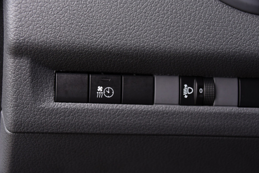 Citroën Jumpy 2.0 BlueHDI 180 DC Black Edition Adaptieve Cruise, Camera, Carplay, 177pk, Head-up, 2 x Schuifdeur, Clima, Multimedia, Automaat, Trekhaak, Uniek!