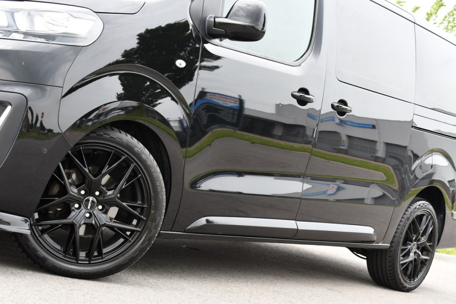 Citroën Jumpy 2.0 BlueHDI 180 DC Black Edition Adaptieve Cruise, Camera, Carplay, 177pk, Head-up, 2 x Schuifdeur, Clima, Multimedia, Automaat, Trekhaak, Uniek!