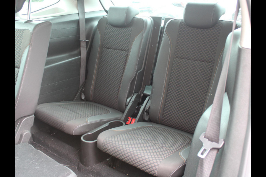 Opel Zafira 1.6 Turbo Online Edition 7p. | NAVIGATIE | ACHTERUITRIJCAMERA | 12 MAANDEN BOVAG GARANTIE |