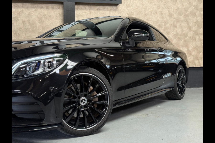 Mercedes-Benz C-Klasse Coupé 180 Premium Plus Pack AMG Night | Virtual dash | stoelverwarming | Sfeerverlichting | camera