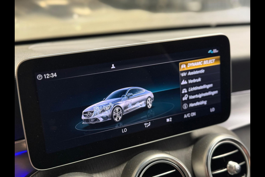 Mercedes-Benz C-Klasse Coupé 180 Premium Plus Pack AMG Night | Virtual dash | stoelverwarming | Sfeerverlichting | camera