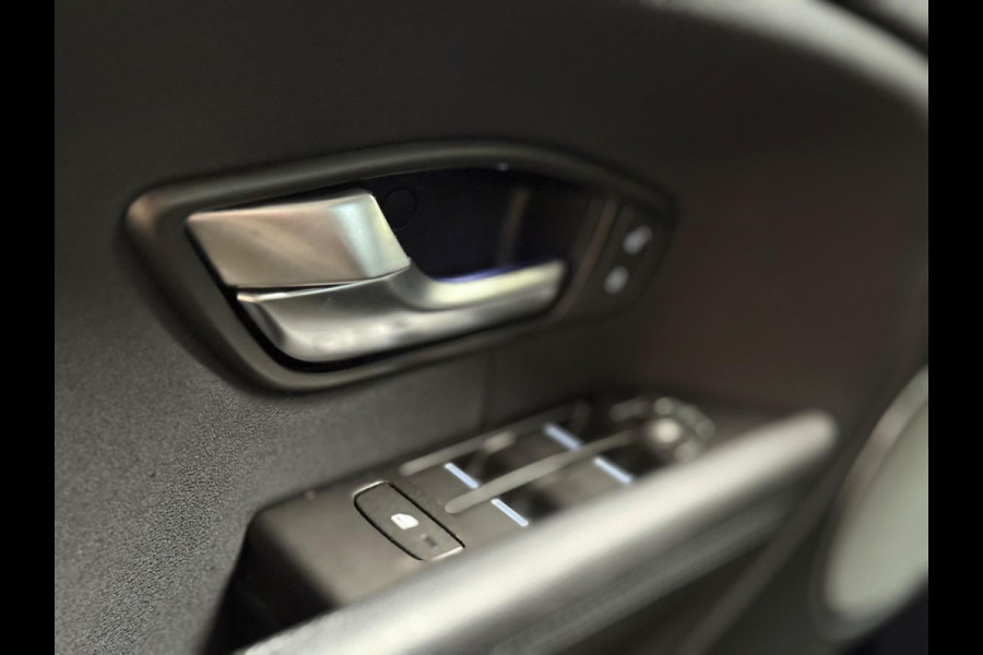 Land Rover Range Rover Evoque 2.0 Si4 Turbo | Pano | Leer | Camera | stoel-/stuurverwarming | Navi | Lane assist