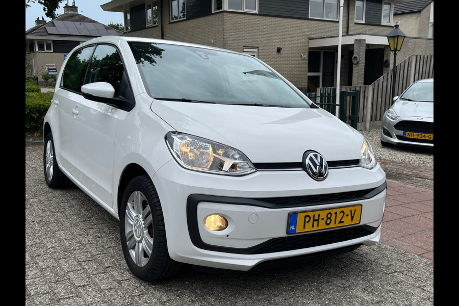 Volkswagen up! 1.0 BMT high up! clima/camera/cruise NL-NAP