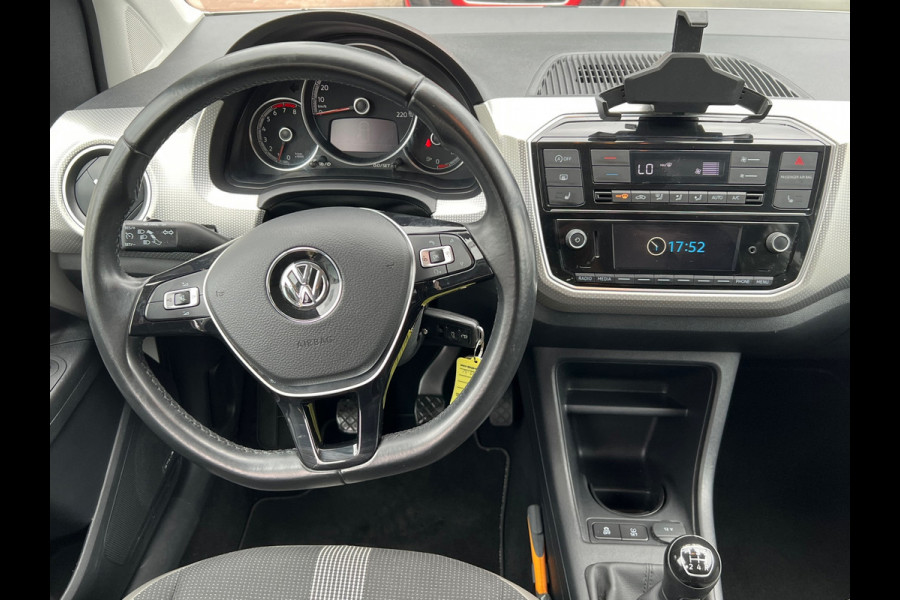 Volkswagen up! 1.0 BMT high up! clima/camera/cruise NL-NAP