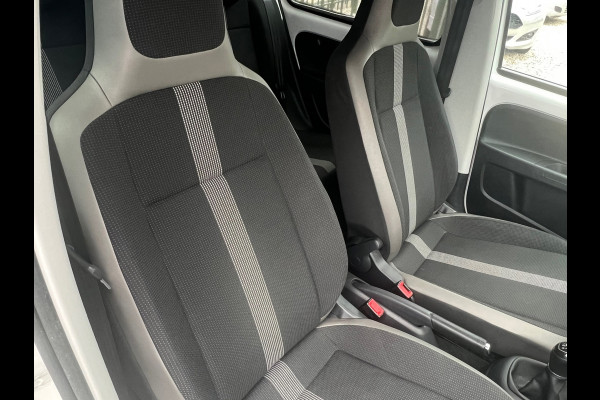 Volkswagen up! 1.0 BMT high up! clima/camera/cruise NL-NAP