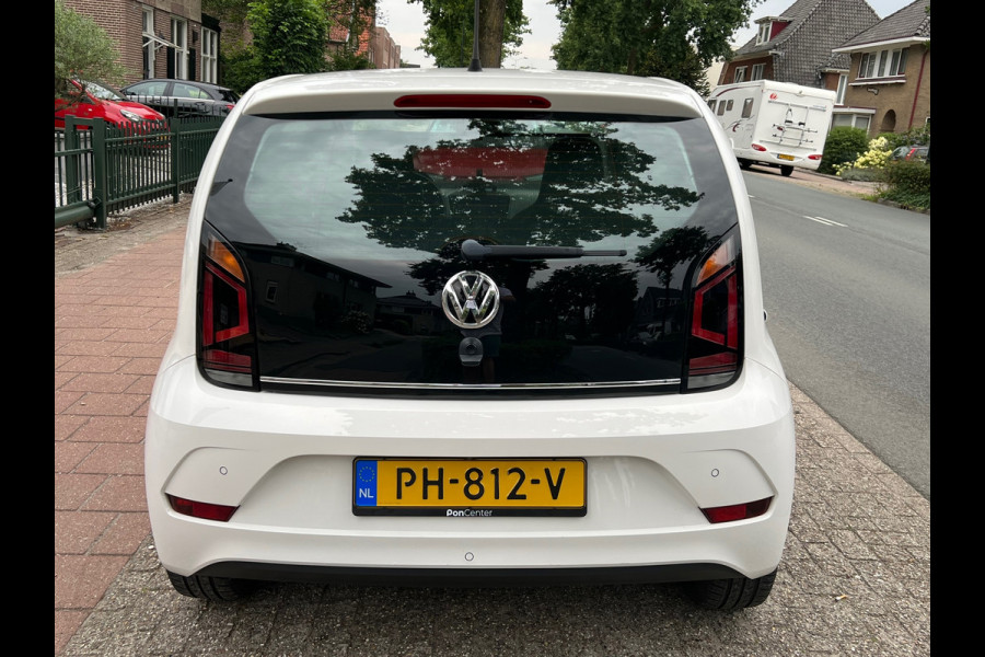 Volkswagen up! 1.0 BMT high up! clima/camera/cruise NL-NAP