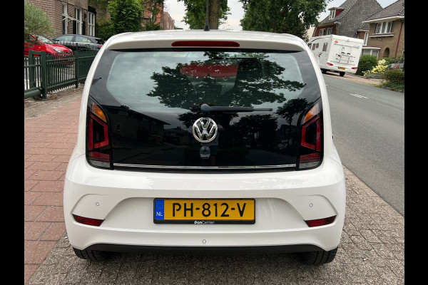 Volkswagen up! 1.0 BMT high up! clima/camera/cruise NL-NAP