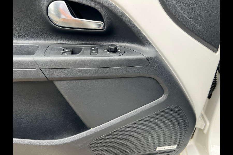 Volkswagen up! 1.0 BMT high up! clima/camera/cruise NL-NAP