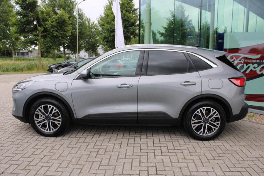 Ford Kuga 2.5 PHEV Titanium | Panoramadak | Adaptive cruise control | Winter Pack | Dodehoeksensoren | Camera | 1.500 kg trekgewicht