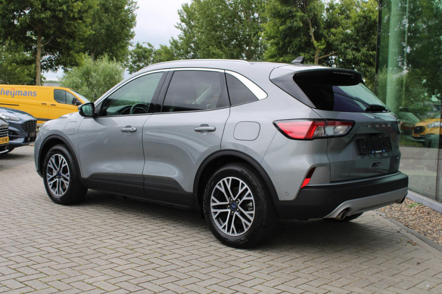 Ford Kuga 2.5 PHEV Titanium | Panoramadak | Adaptive cruise control | Winter Pack | Dodehoeksensoren | Camera | 1.500 kg trekgewicht