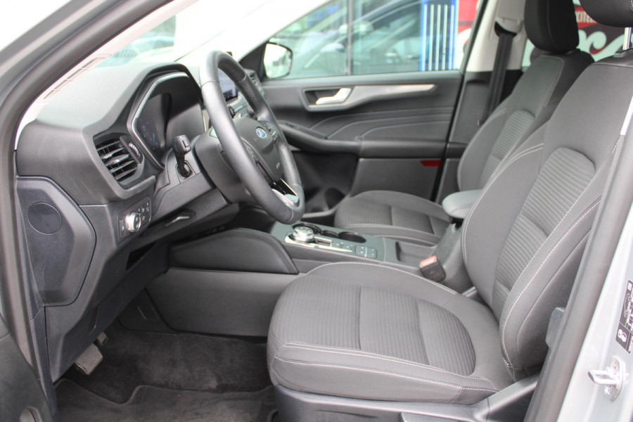 Ford Kuga 2.5 PHEV Titanium | Panoramadak | Adaptive cruise control | Winter Pack | Dodehoeksensoren | Camera | 1.500 kg trekgewicht