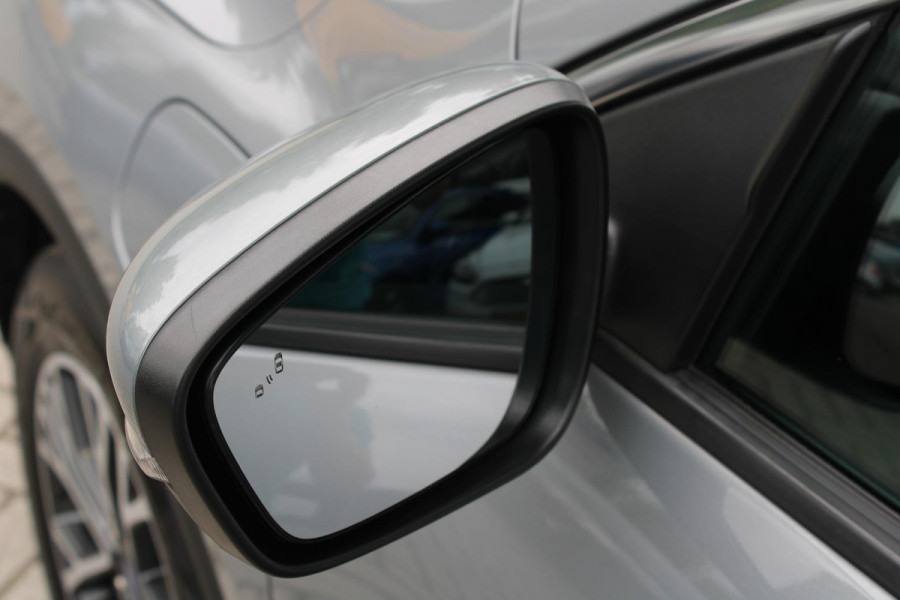 Ford Kuga 2.5 PHEV Titanium | Panoramadak | Adaptive cruise control | Winter Pack | Dodehoeksensoren | Camera | 1.500 kg trekgewicht