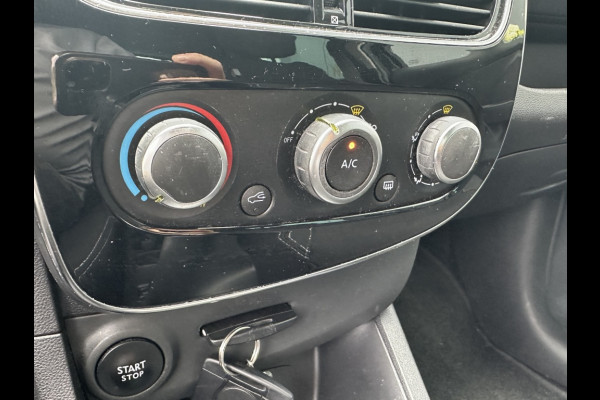 Renault Clio 0.9 TCe Limited 2018 NAVI CR CONTROL PDC ELEK PAKKET SPORTVELGEN