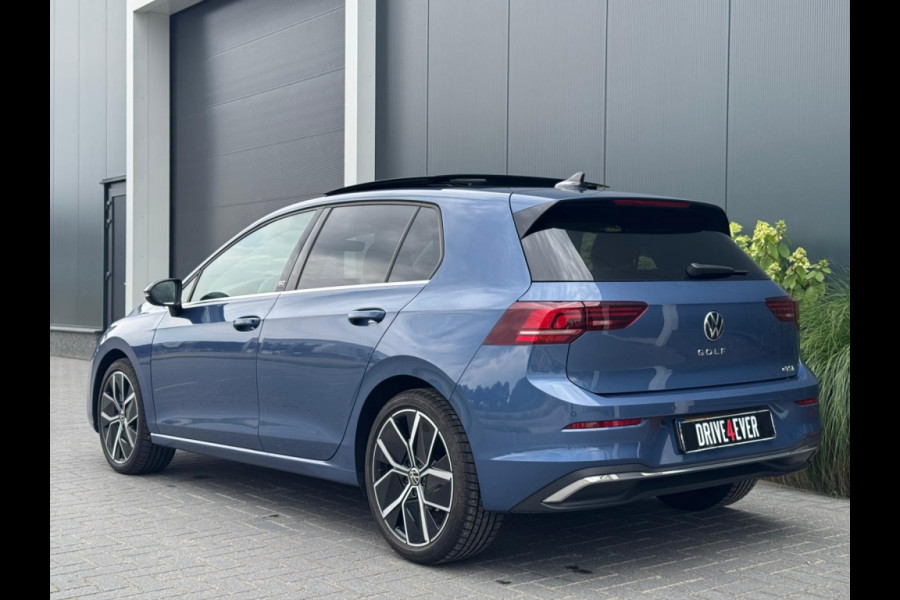 Volkswagen Golf 1.5 eTSI 50 Edt. FULL PANO NAVI CAMERA CLIMATE MASSAGE