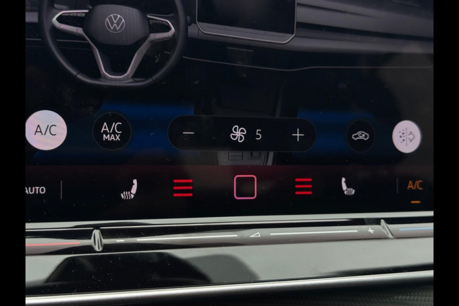 Volkswagen Golf 1.5 eTSI 50 Edt. FULL PANO NAVI CAMERA CLIMATE MASSAGE