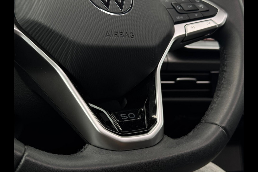 Volkswagen Golf 1.5 eTSI 50 Edt. FULL PANO NAVI CAMERA CLIMATE MASSAGE