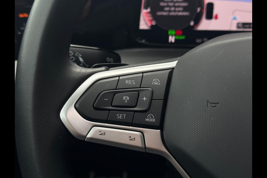 Volkswagen Golf 1.5 eTSI 50 Edt. FULL PANO NAVI CAMERA CLIMATE MASSAGE