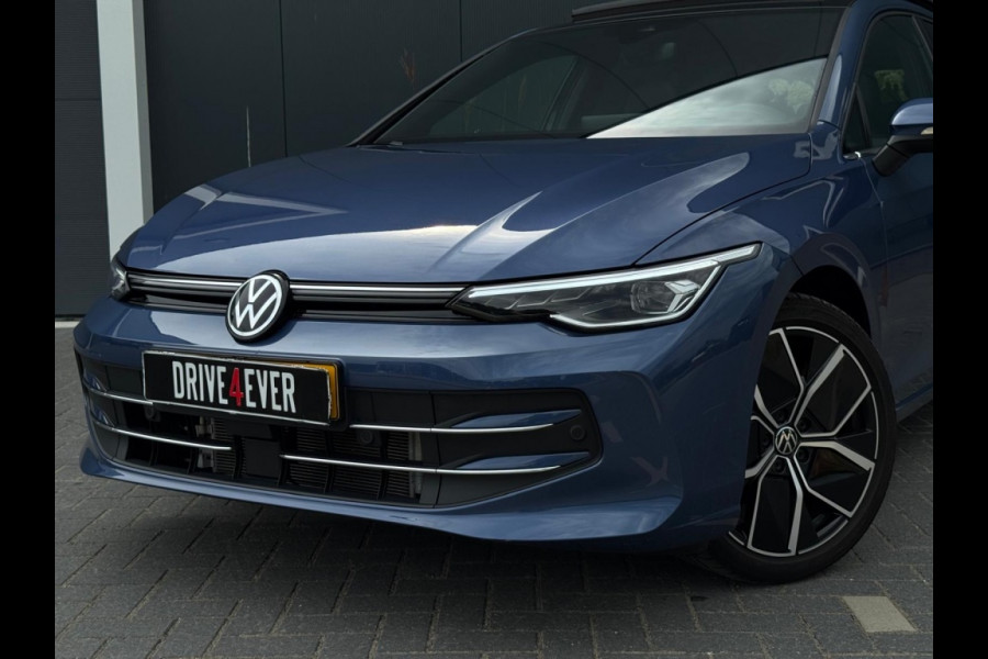 Volkswagen Golf 1.5 eTSI 50 Edt. FULL PANO NAVI CAMERA CLIMATE MASSAGE