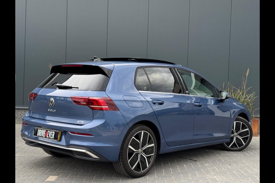 Volkswagen Golf 1.5 eTSI 50 Edt. FULL PANO NAVI CAMERA CLIMATE MASSAGE