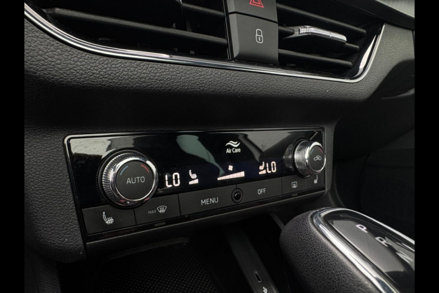 Škoda Kamiq 1.5 TSI MONTE CARLO 2022 PANO CARPLAY PDC GARANTIE 2027