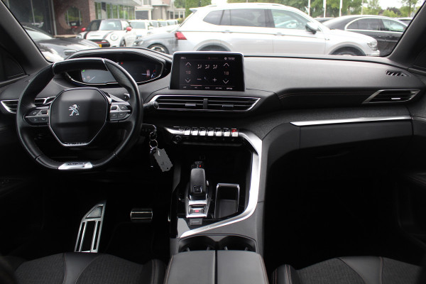 Peugeot 3008 1.6 e-THP GT Line / Trekhaak / Navigatie / Parkeerhulp V+A / 18'' / Half leder / Stoelverwarming / Cruise Control