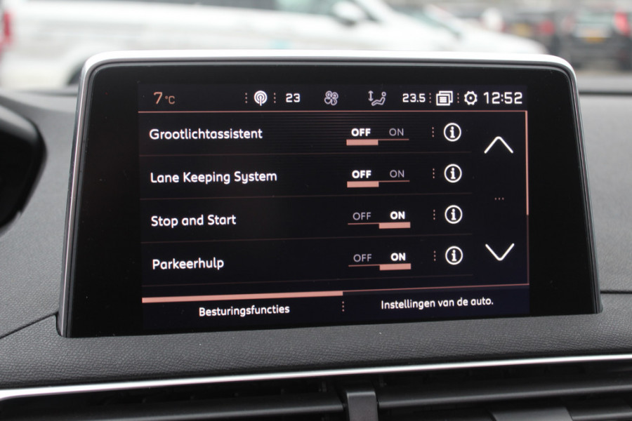 Peugeot 3008 1.6 e-THP GT Line / Trekhaak / Navigatie / Parkeerhulp V+A / 18'' / Half leder / Stoelverwarming / Cruise Control