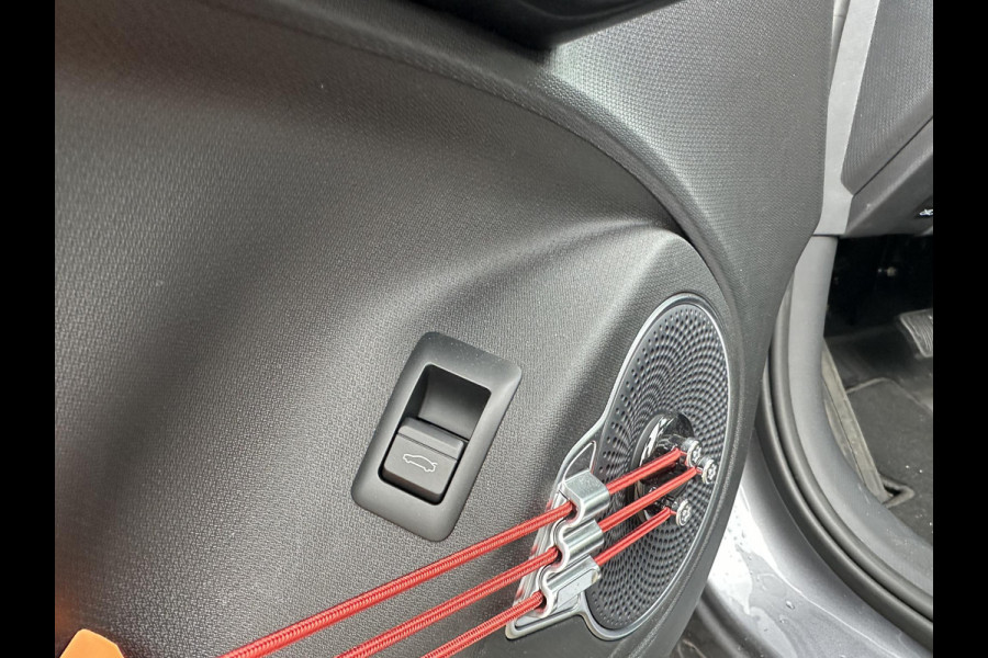 BYD ATTO 3 Design | RIJKLAAR INCL. FABR. GARANTIE T/M 2029 | AANDRIJFLIJN EN ACCU ZELFS T/M 2031
