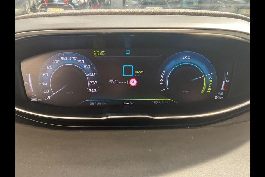 Peugeot 3008 1.6 HYbrid 300 Allure PHEV | 4x4 | Trekhaak | Nappa leder | Stoelverwarming | Achteruitrijcamera | Navigatie