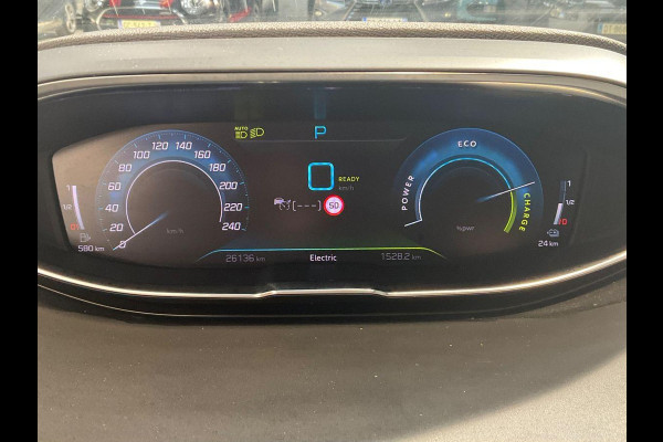 Peugeot 3008 1.6 HYbrid 300 Allure PHEV | 4x4 | Trekhaak | Nappa leder | Stoelverwarming | Achteruitrijcamera | Navigatie