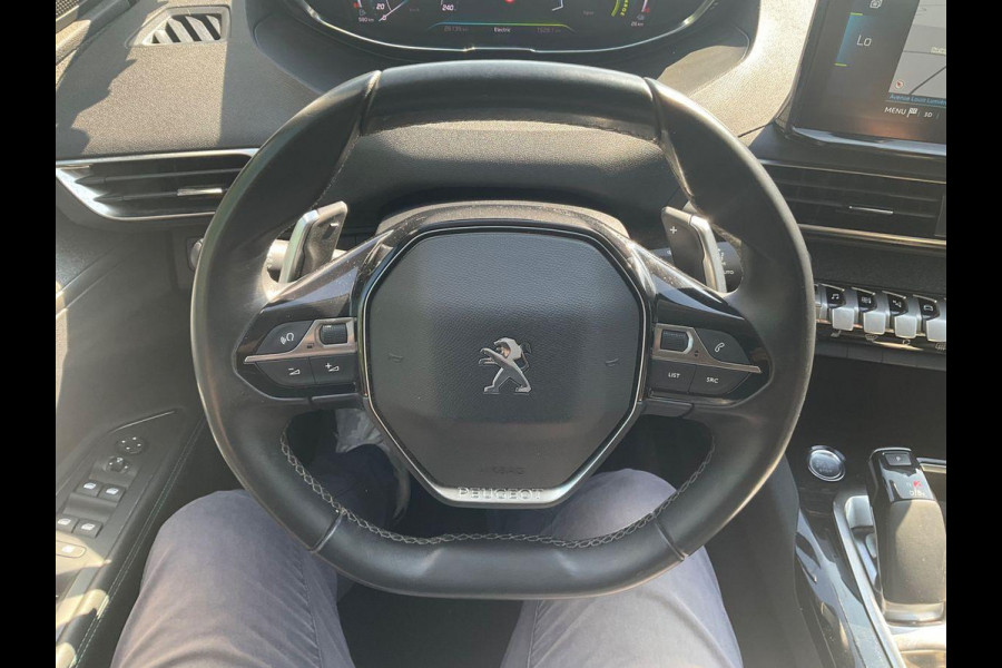 Peugeot 3008 1.6 HYbrid 300 Allure PHEV | 4x4 | Trekhaak | Nappa leder | Stoelverwarming | Achteruitrijcamera | Navigatie