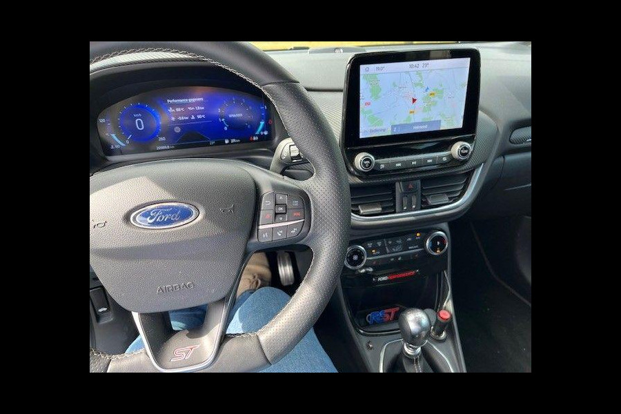 Ford Puma 1.5 EcoBoost ST-X | 200pk | NL auto | Camera | Climate control | Complete historie