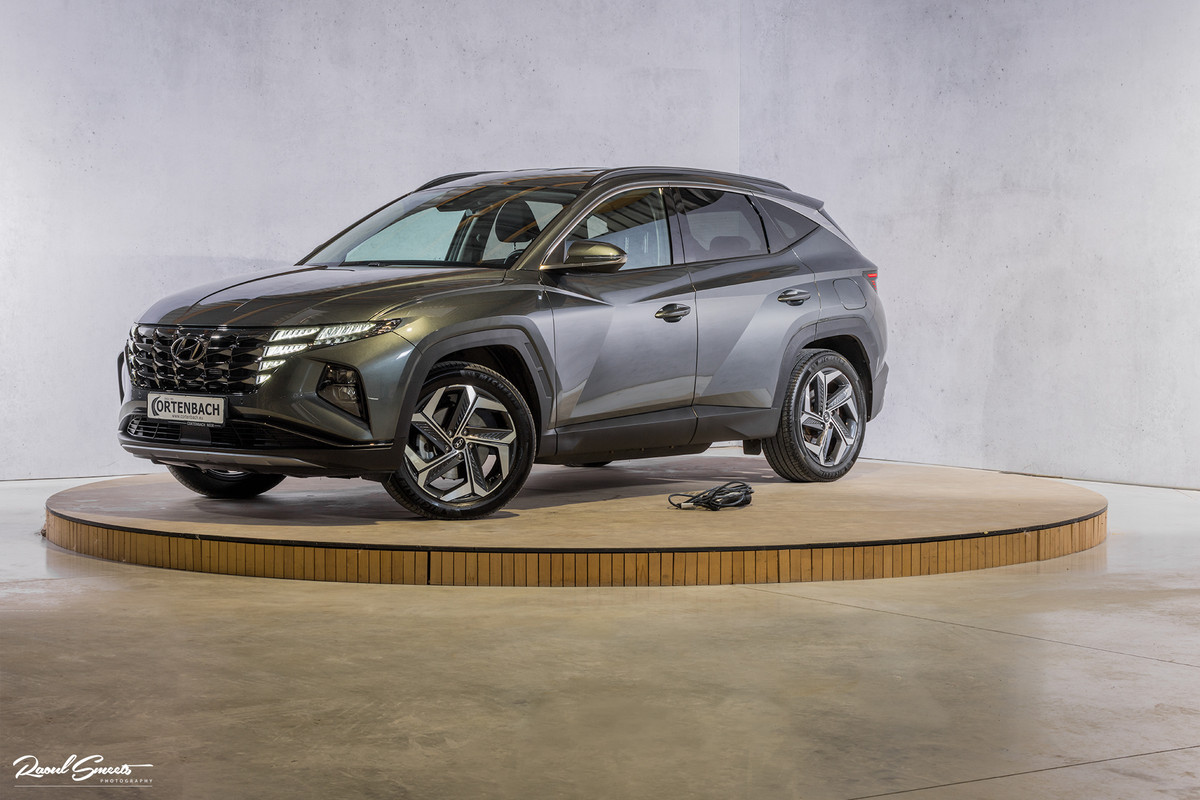 Hyundai Tucson 1.6 T-GDI PHEV Comfort Smart 4WD | Trekhaak | Adaptieve cruise | Apple carplay | Blind spot | Hyundai Tucson 1.6 T-GDI PHEV Comfort Smart 4WD | Trekhaak | Adaptieve cruise | Apple carplay | Blind spot |