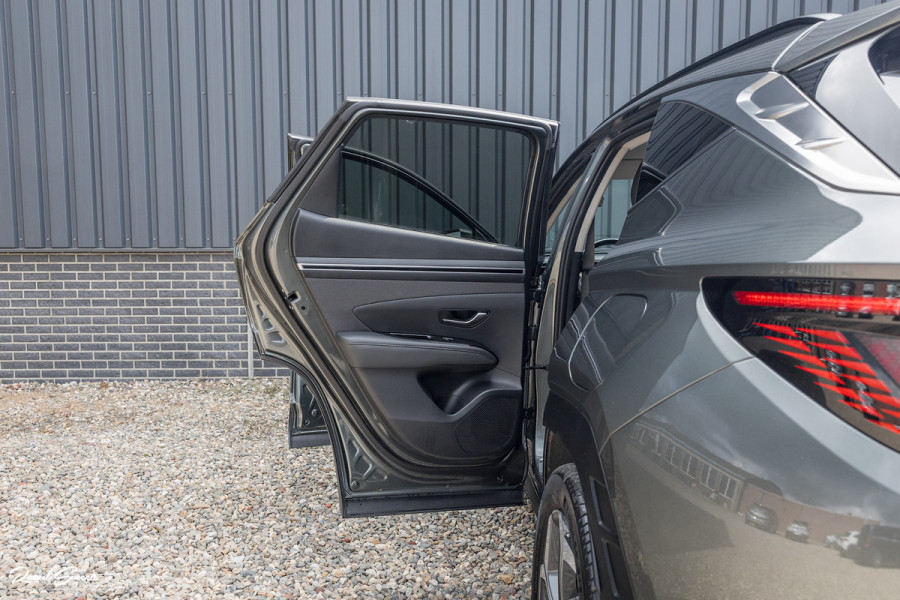 Hyundai Tucson 1.6 T-GDI PHEV Comfort Smart 4WD | Trekhaak | Adaptieve cruise | Apple carplay | Blind spot |