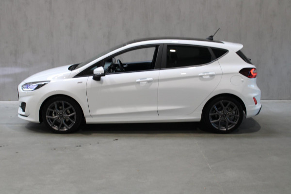 Ford Fiesta 1.0 EcoBoost Hybrid ST-Line X Camera/Pano/Carplay prijs is rijlaar incl 12 maanden bovag