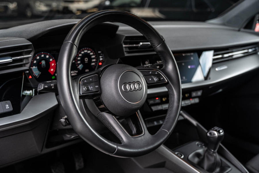 Audi A3 Sportback 30 TFSI Pro Line | Carplay | Navi | 18" S-line
