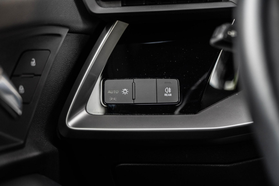Audi A3 Sportback 30 TFSI Pro Line | Carplay | Navi | 18" S-line
