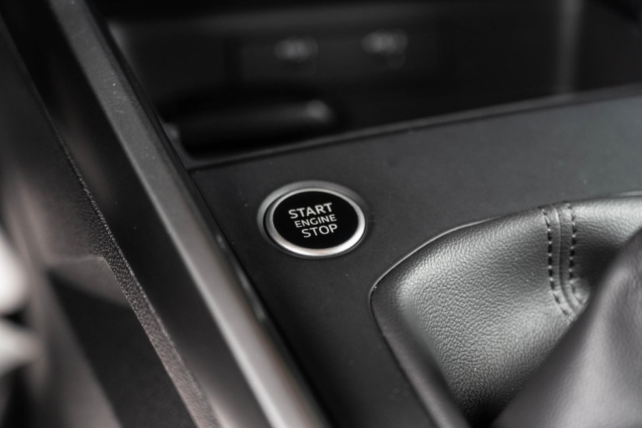 Audi A3 Sportback 30 TFSI Pro Line | Carplay | Navi | 18" S-line