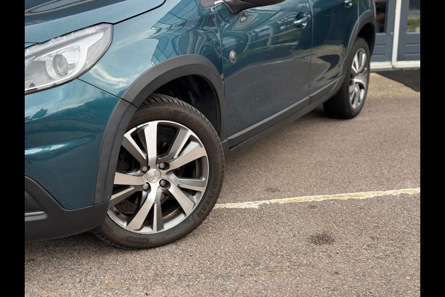 Peugeot 2008 1.2 PureTech | Pano | 110 PK | Clima | Camera