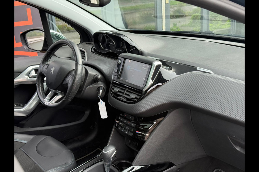 Peugeot 2008 1.2 PureTech | Pano | 110 PK | Clima | Camera