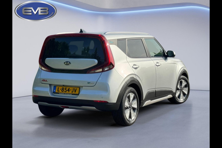 Kia e-Soul ComfortLine 64 kWh, 1e eigenaar,leder, achteruitrijcamera, 73000 km, Nederlandse auto met nationale auto pas