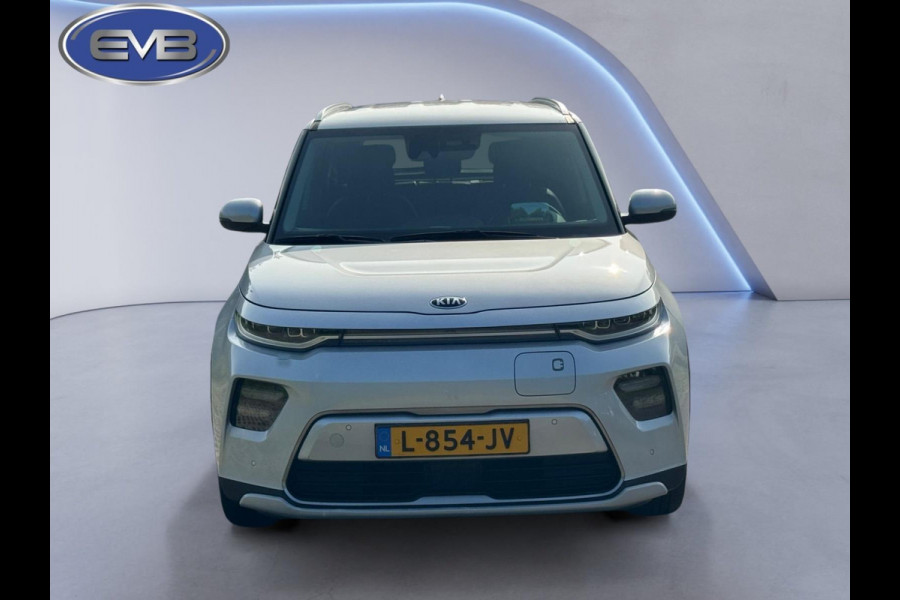 Kia e-Soul ComfortLine 64 kWh, 1e eigenaar,leder, achteruitrijcamera, 73000 km, Nederlandse auto met nationale auto pas