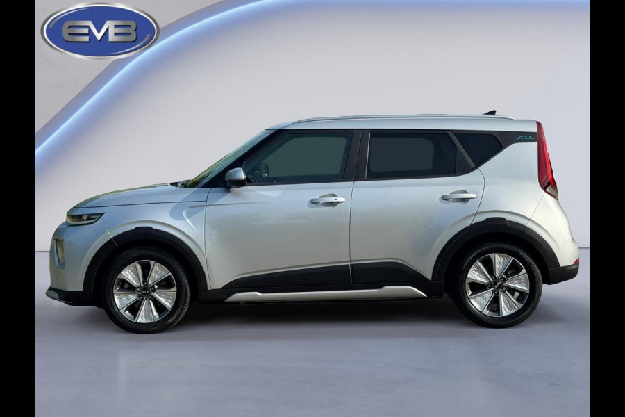 Kia e-Soul ComfortLine 64 kWh, 1e eigenaar,leder, achteruitrijcamera, 73000 km, Nederlandse auto met nationale auto pas