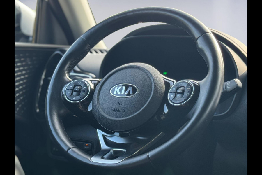Kia e-Soul ComfortLine 64 kWh, 1e eigenaar,leder, achteruitrijcamera, 73000 km, Nederlandse auto met nationale auto pas