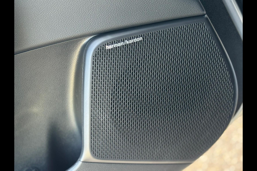 Kia e-Soul ComfortLine 64 kWh, 1e eigenaar,leder, achteruitrijcamera, 73000 km, Nederlandse auto met nationale auto pas