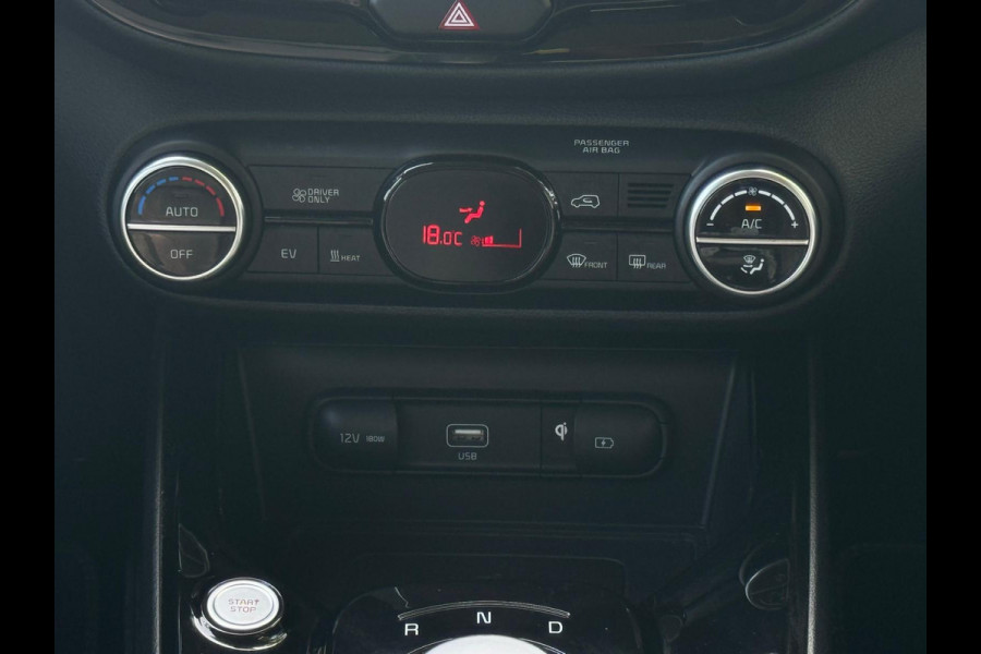 Kia e-Soul ComfortLine 64 kWh, 1e eigenaar,leder, achteruitrijcamera, 73000 km, Nederlandse auto met nationale auto pas