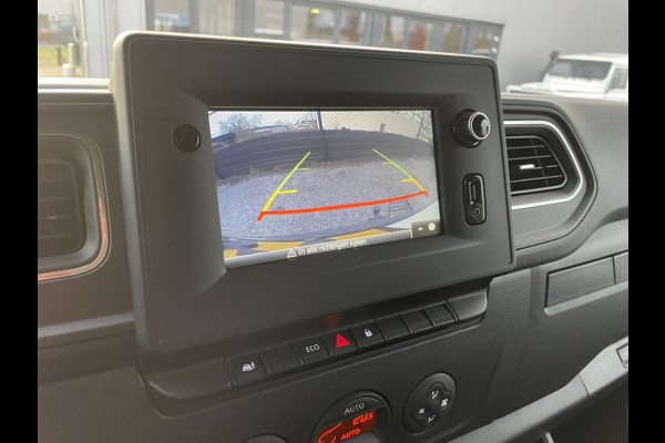 Renault Master T35 2.3 dCi 180PK L2H2 Airco | Navigatie | Camera
